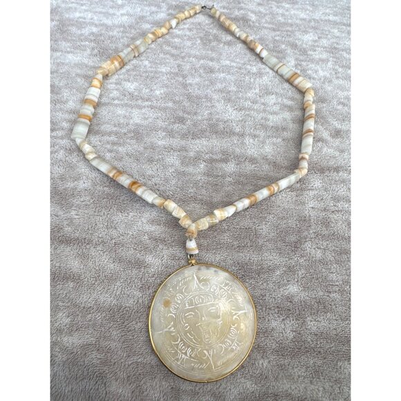 Vintage Aztec Sun Pendant Beaded Necklace Hand Carved - Picture 3 of 8